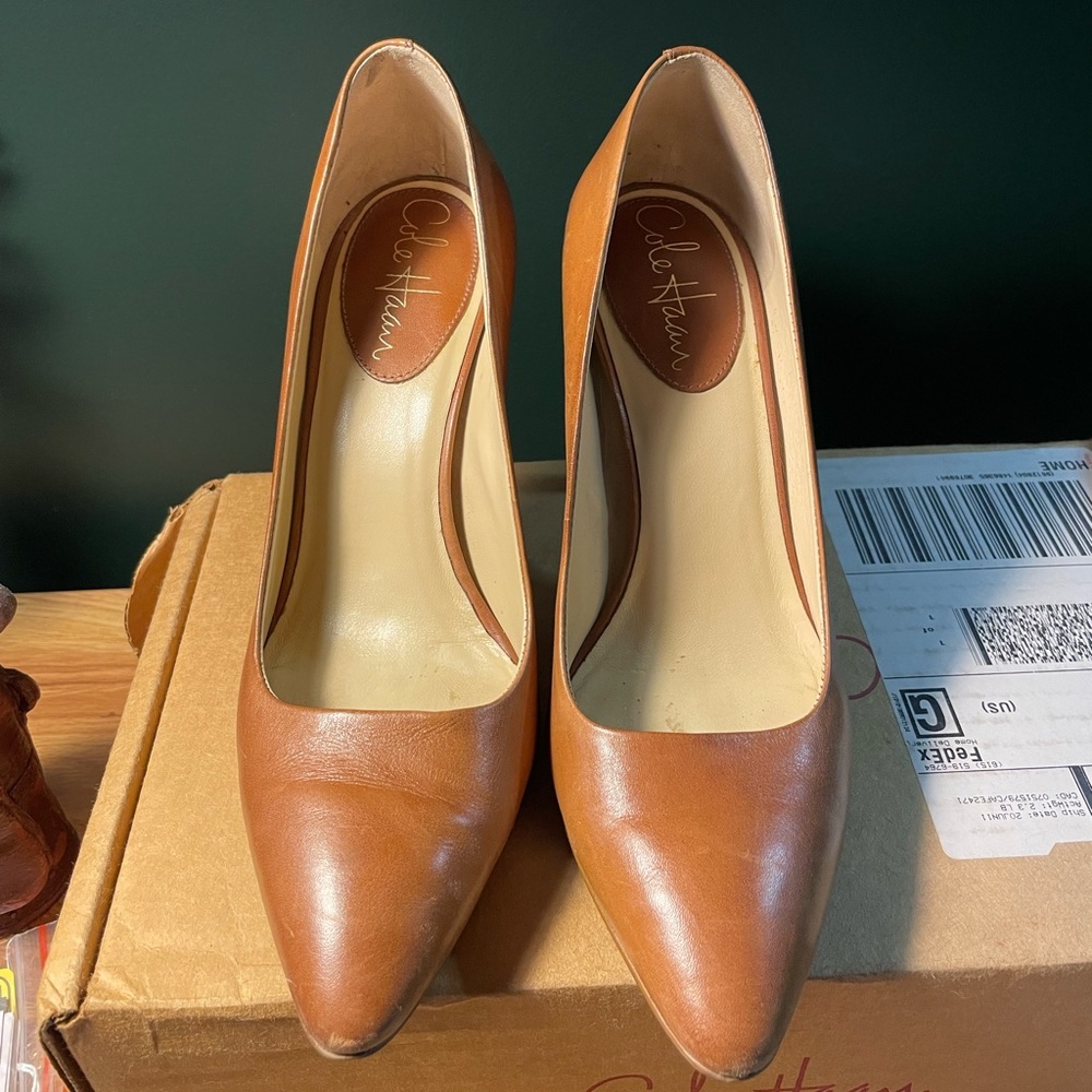 Cole Haan Mariela Pumps - Picture 2 of 4